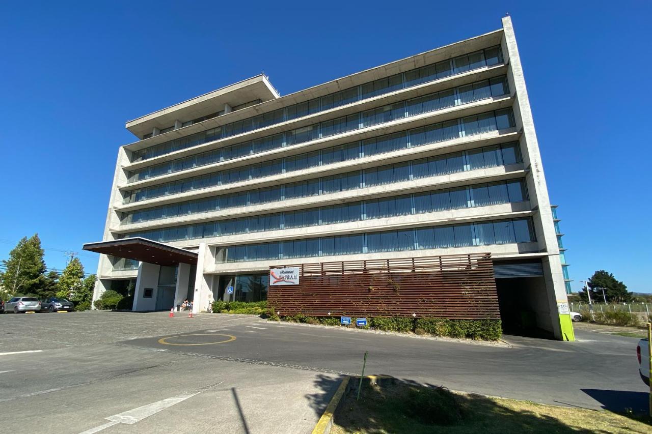 Wyndham Concepcion Pettra Hotel Buitenkant foto The hotel in 2019